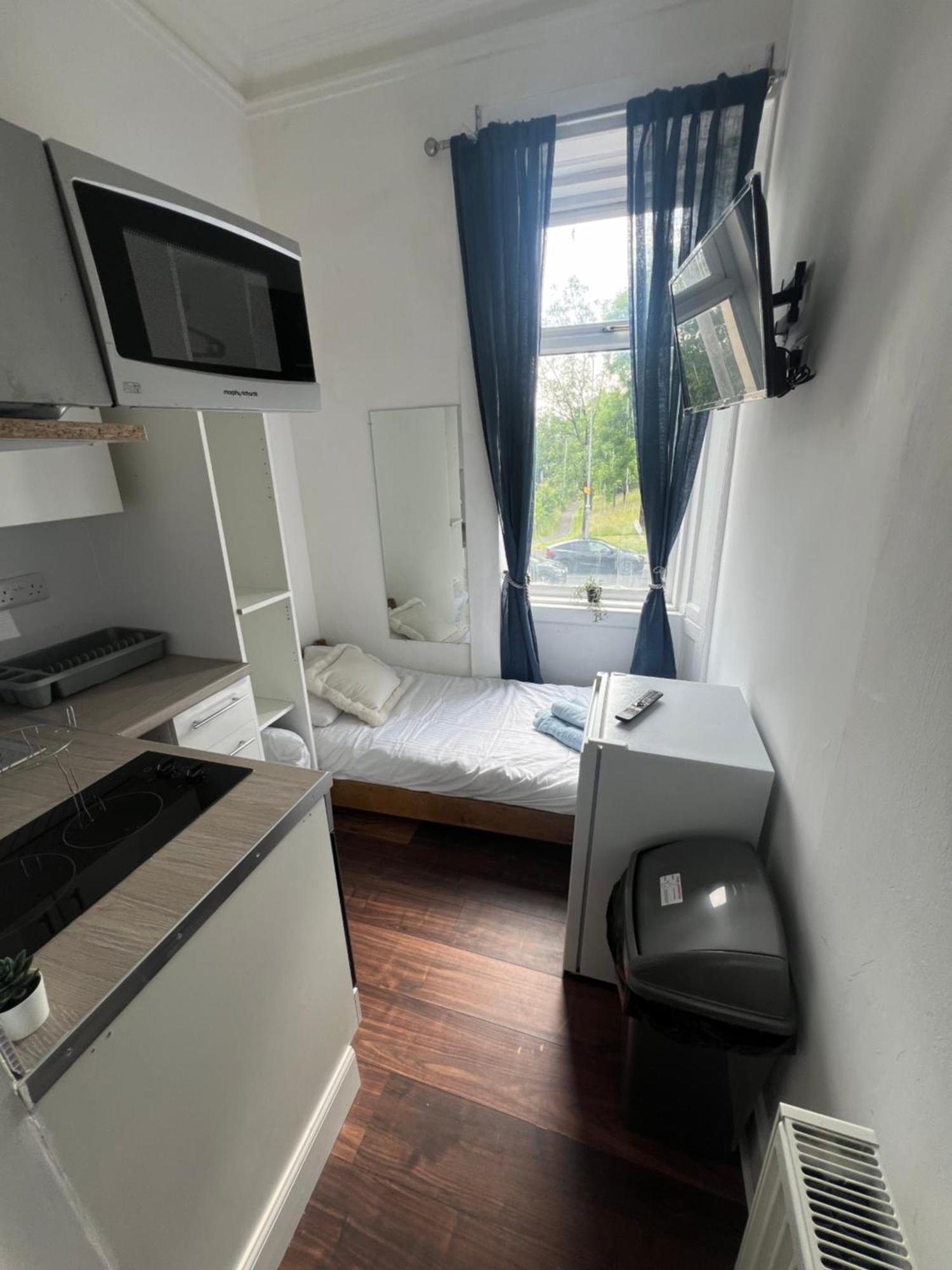 North-west Aparthotel *