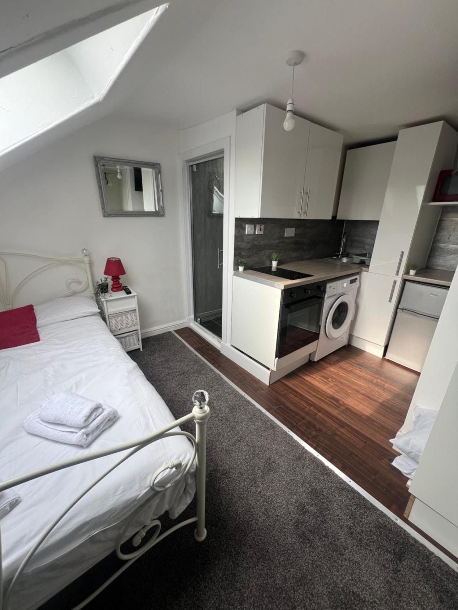 Aparthotel North-west Glasgow