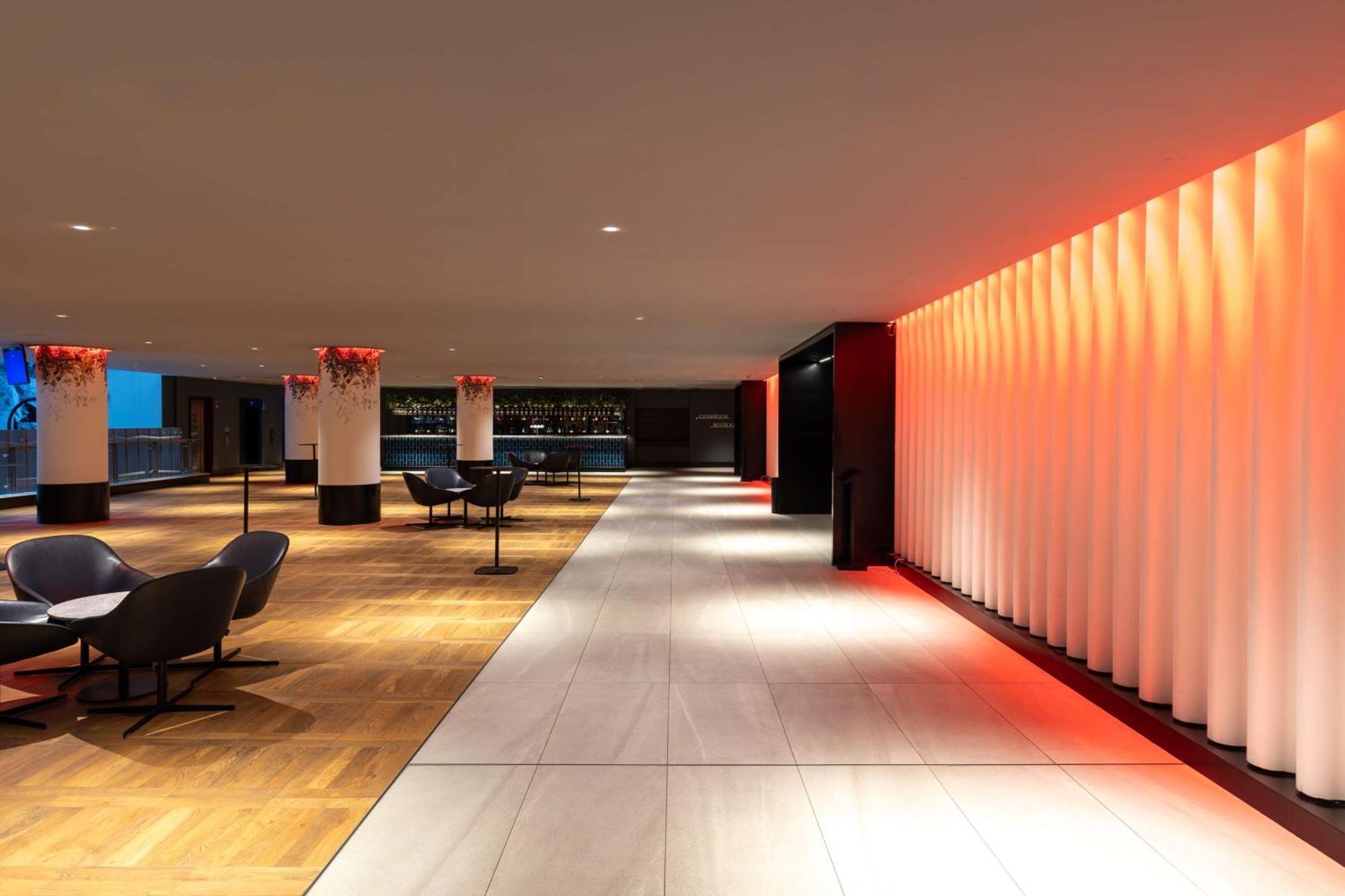 Radisson Blu Hotel, 4* Glasgow