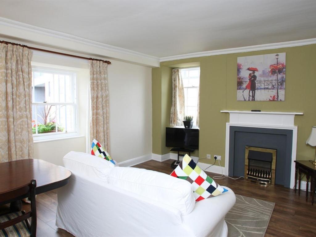 Charlotte Service Aparments Glasgow