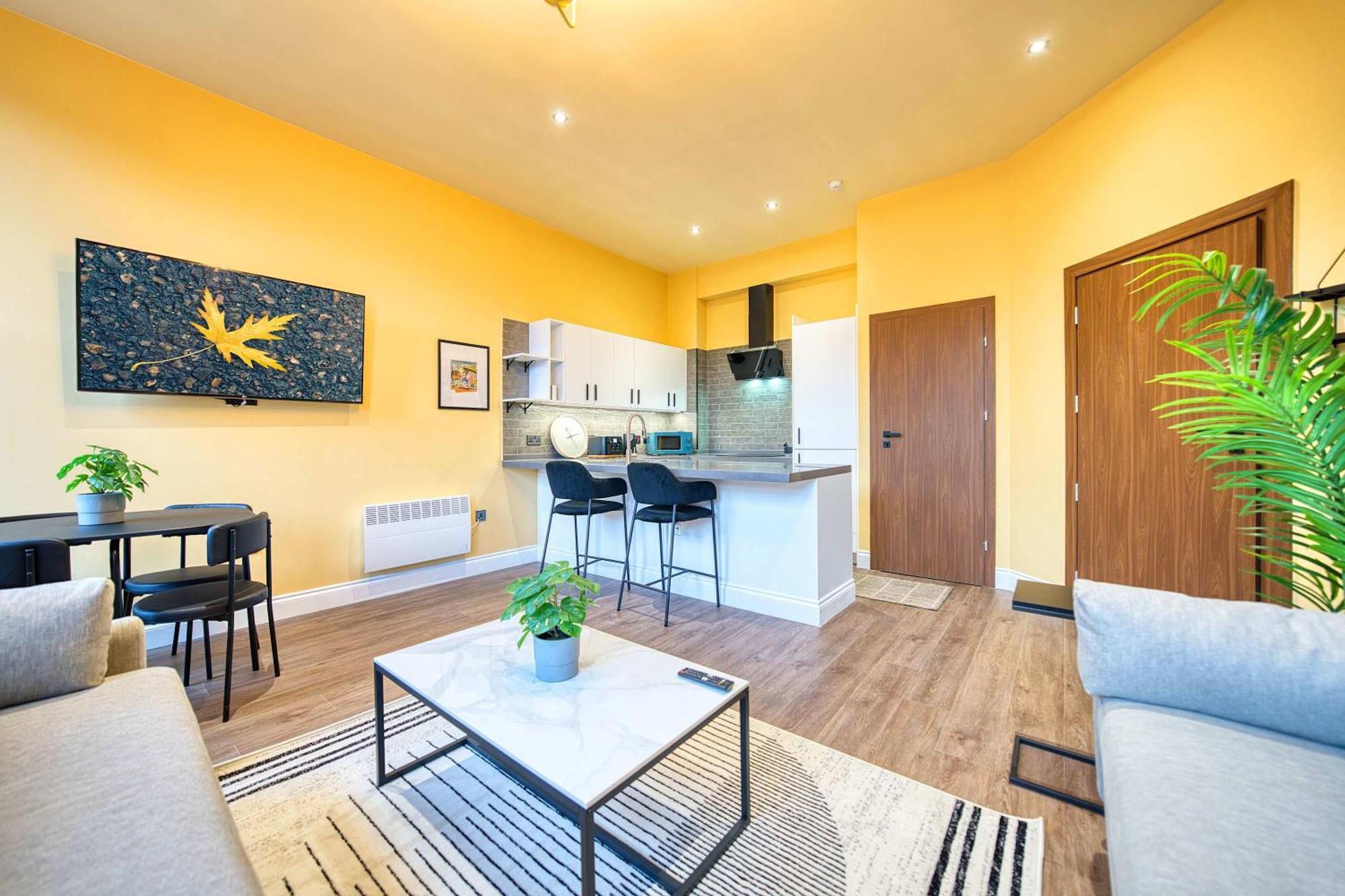 Lovely Station 1 Bed A6