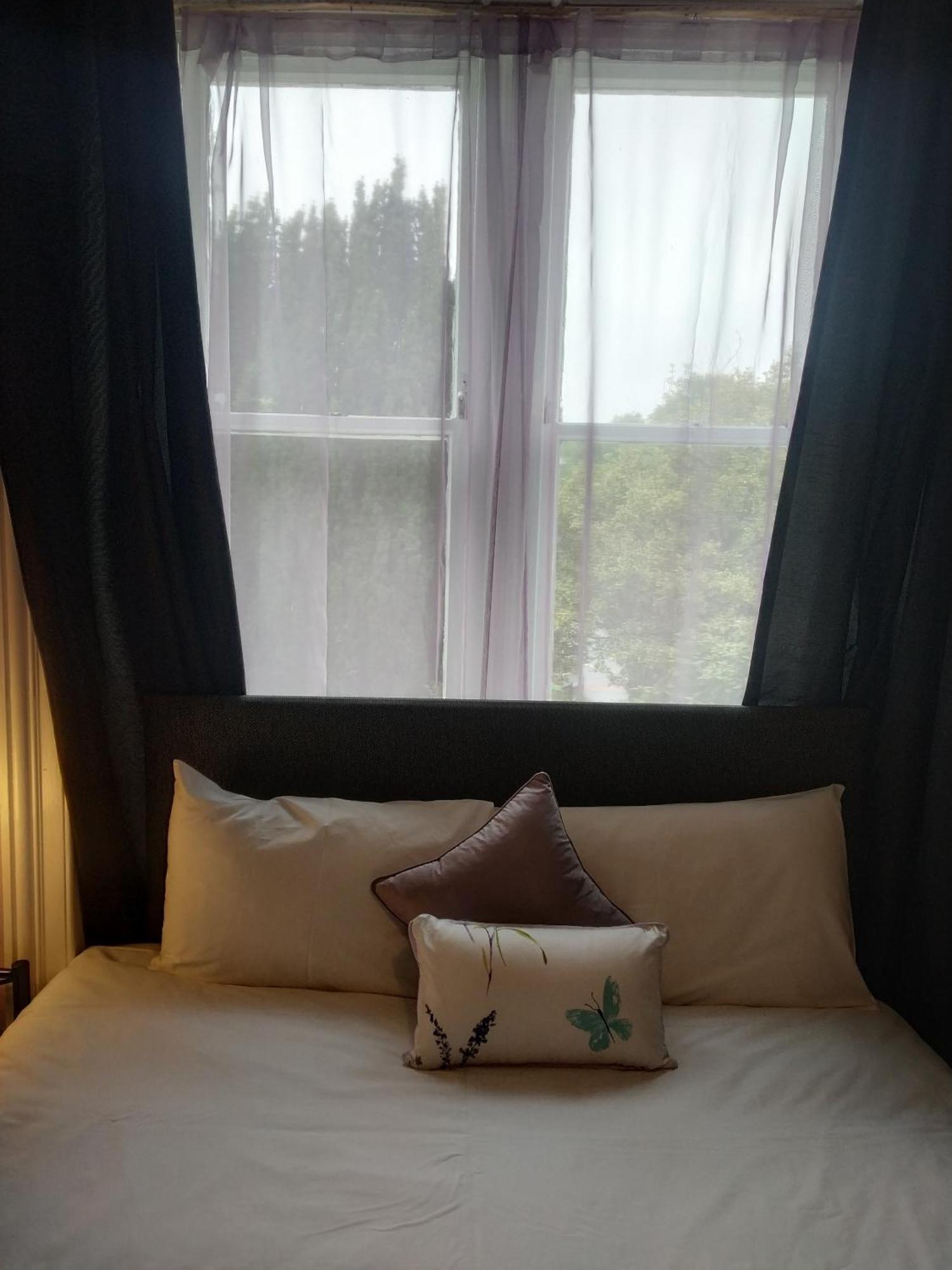 Apartment Busby Glasgow