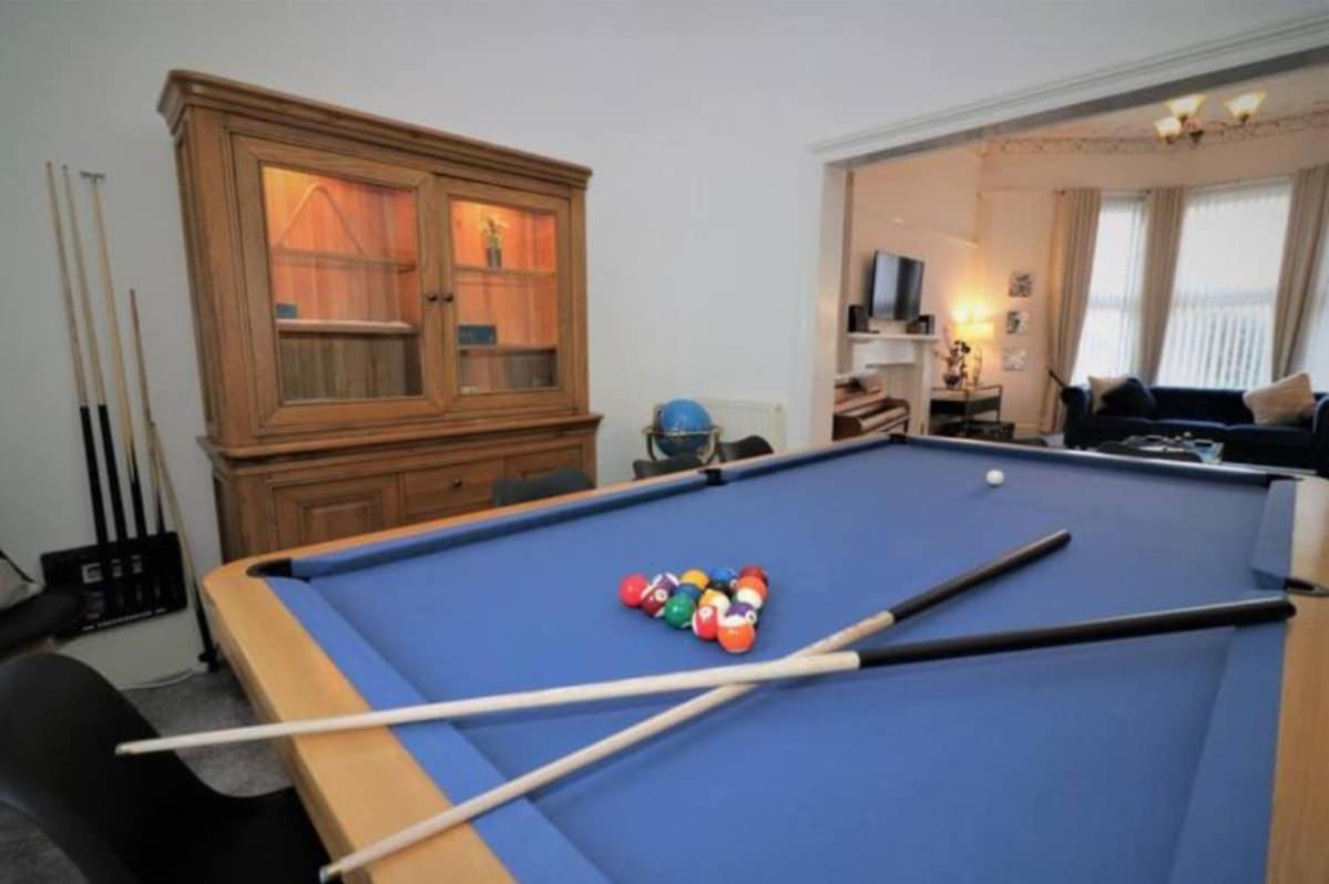 Villa 10 Bedrooms Pool Table Garden Piano *