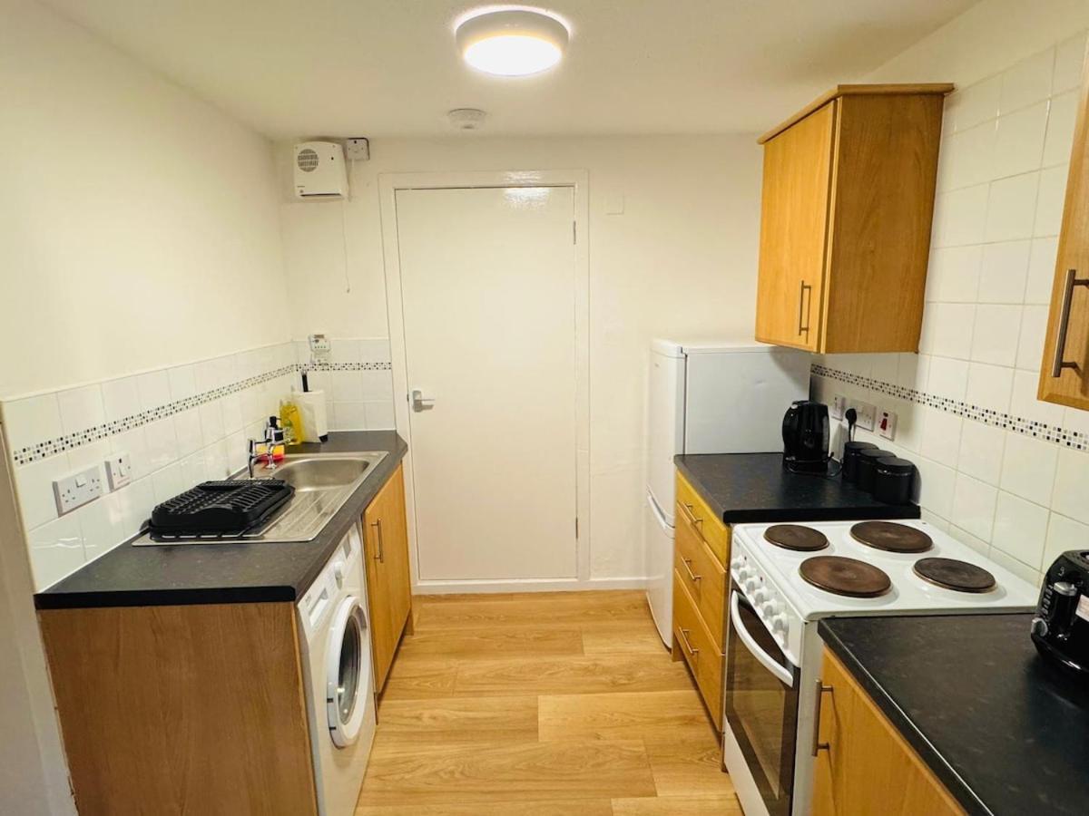 Cosy Flat In Apartment