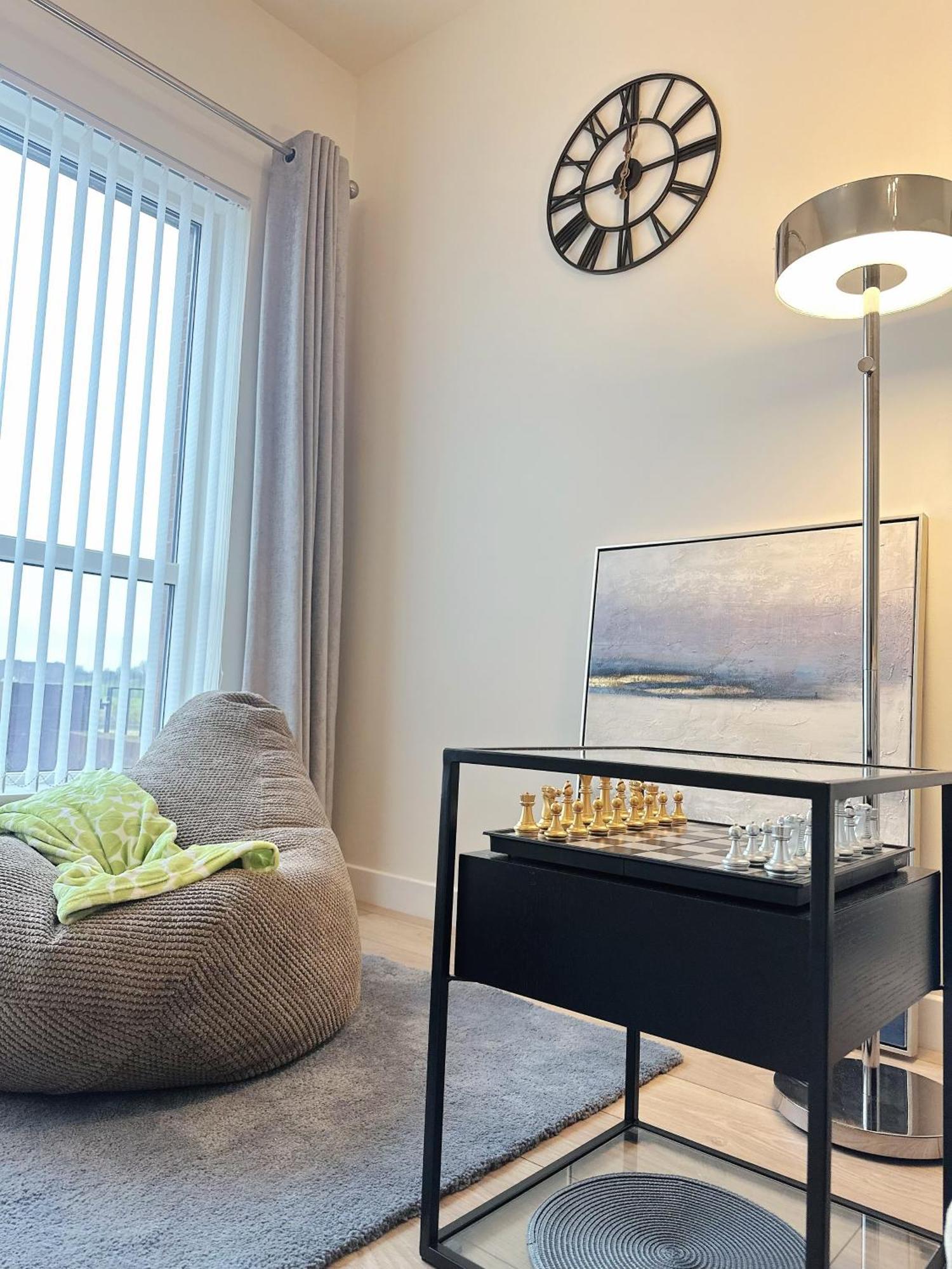 Wee Townhouse, 3 Beds With Free Parking, Wifi & Ethernet Connection Glasgow