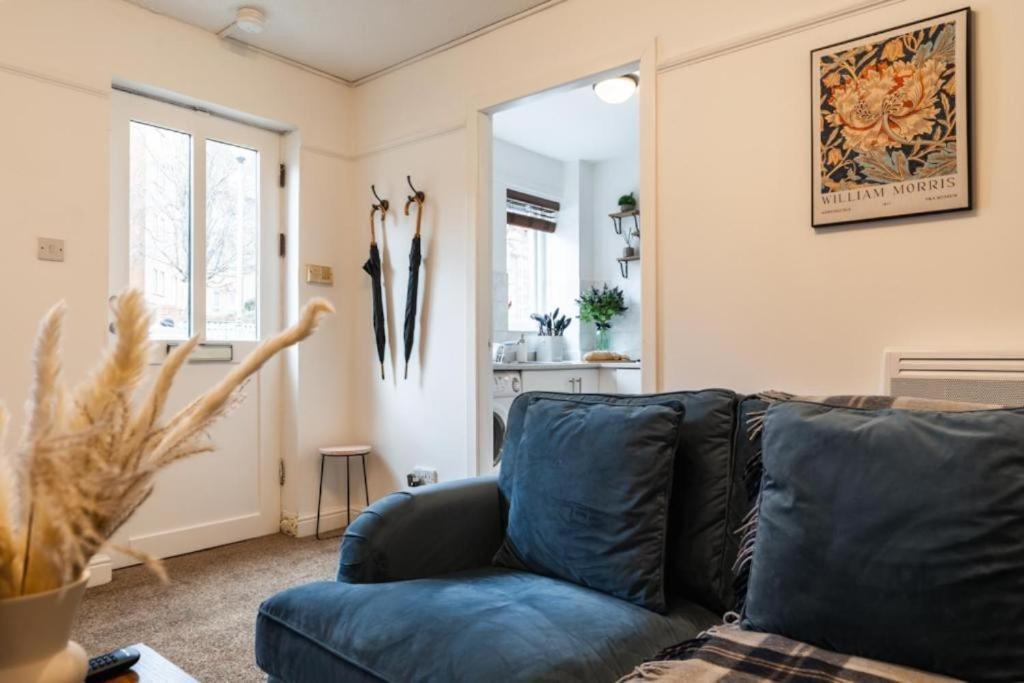 Cosy Finnieston - Private Access & Freeparking