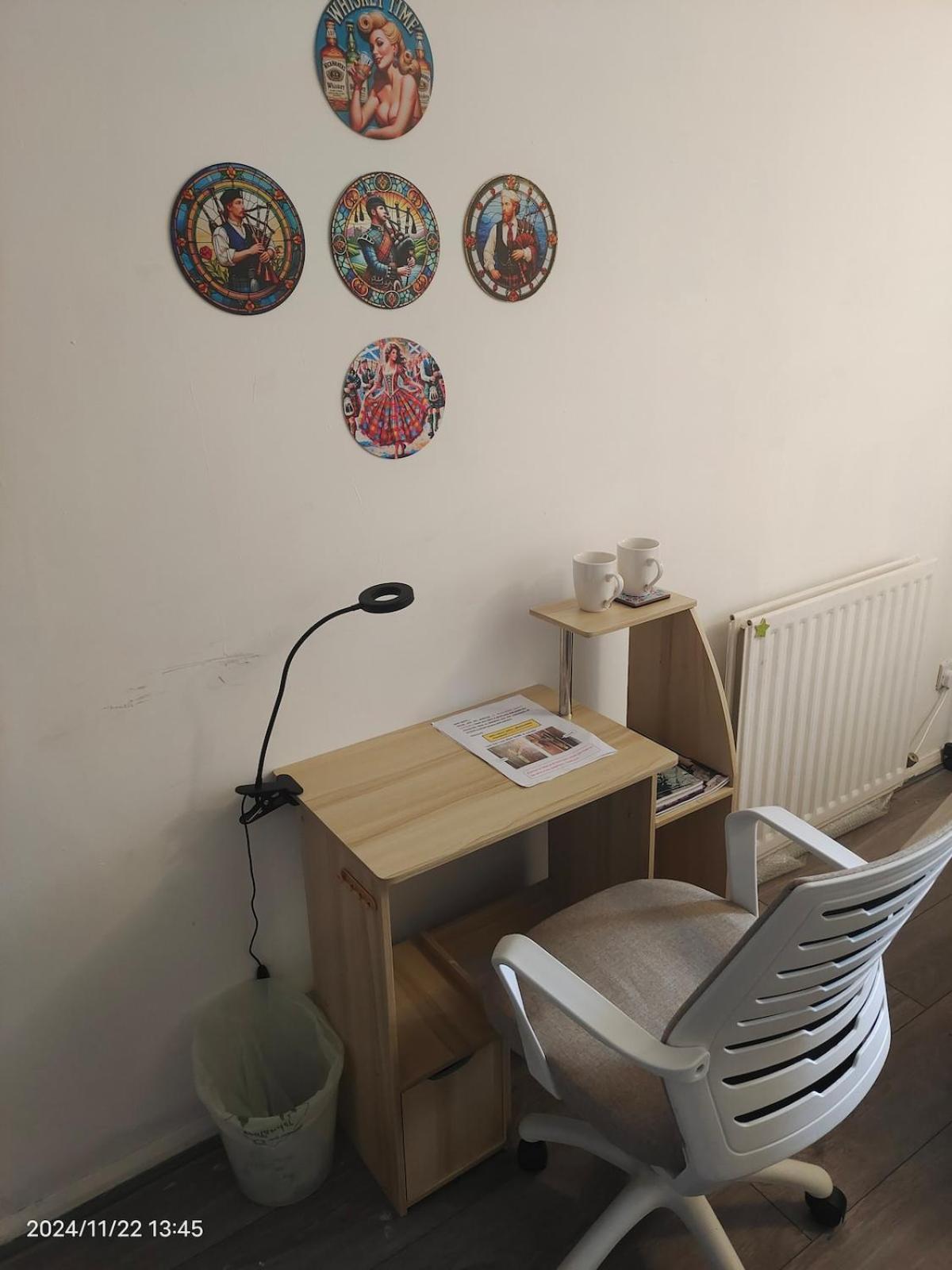 Free Parking 2-bedroom House In Apartment