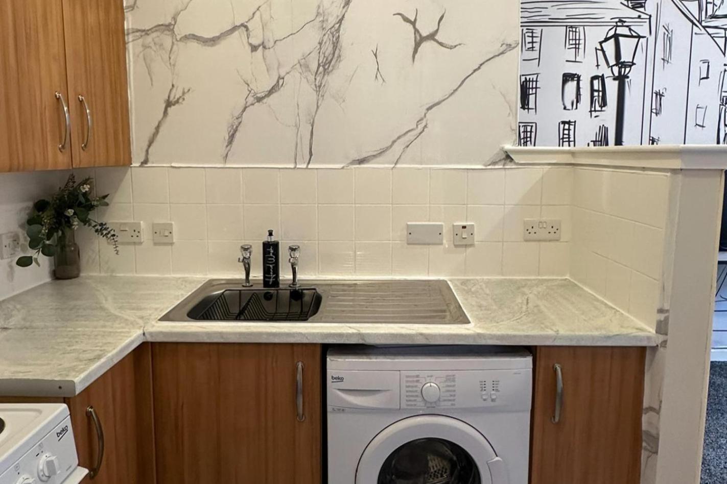 Apartment 1 Bedroom In Centre