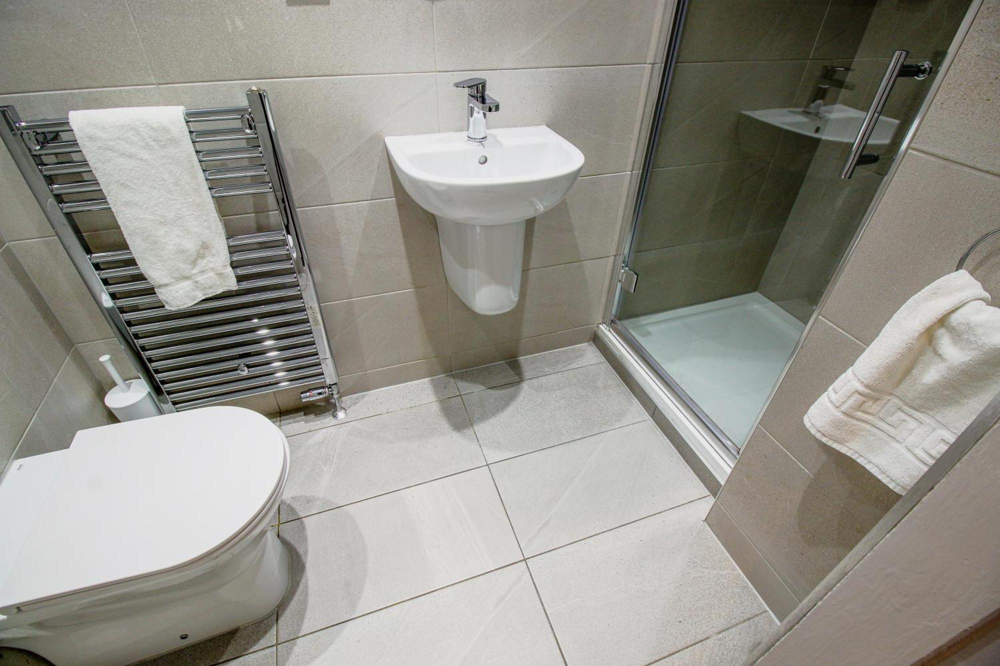 Hotel Sandyford