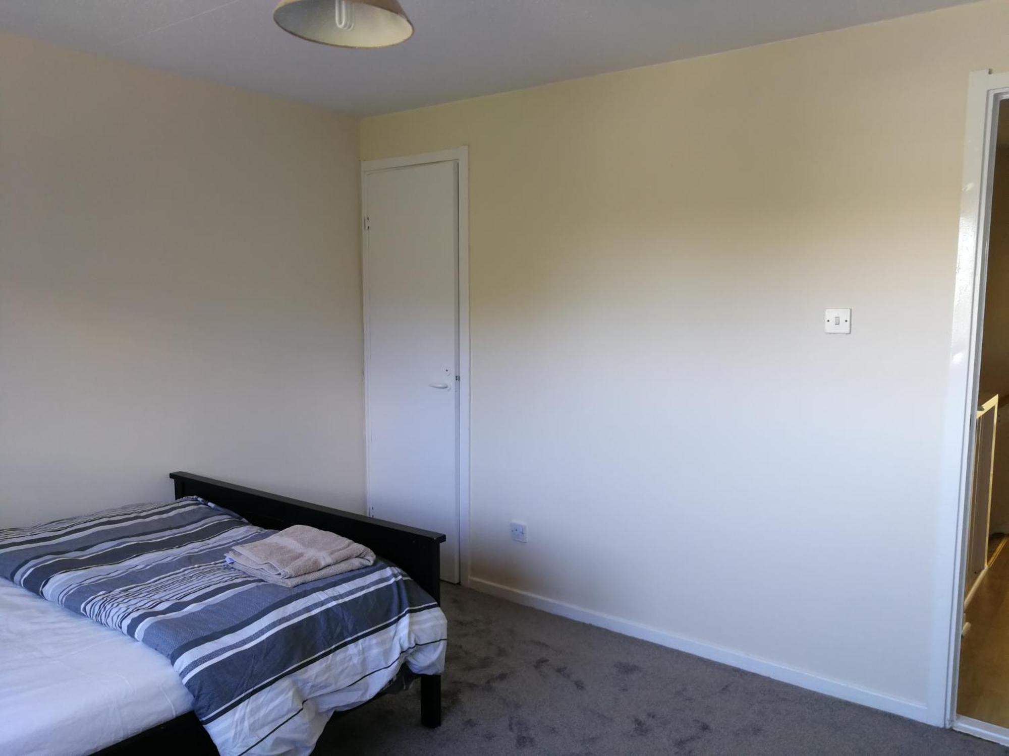 Private Near Centre Glasgow