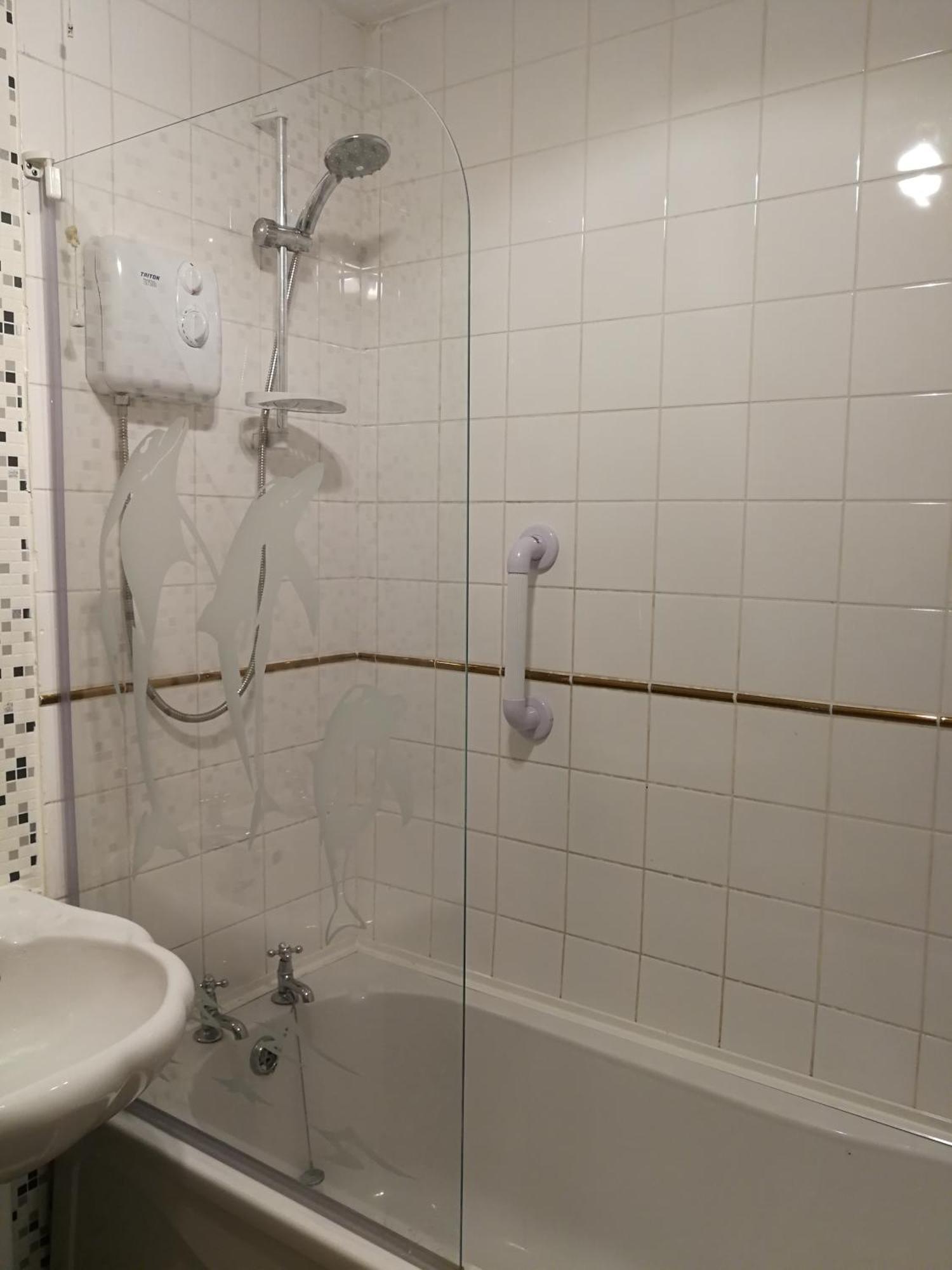 Private Near Centre Guest house