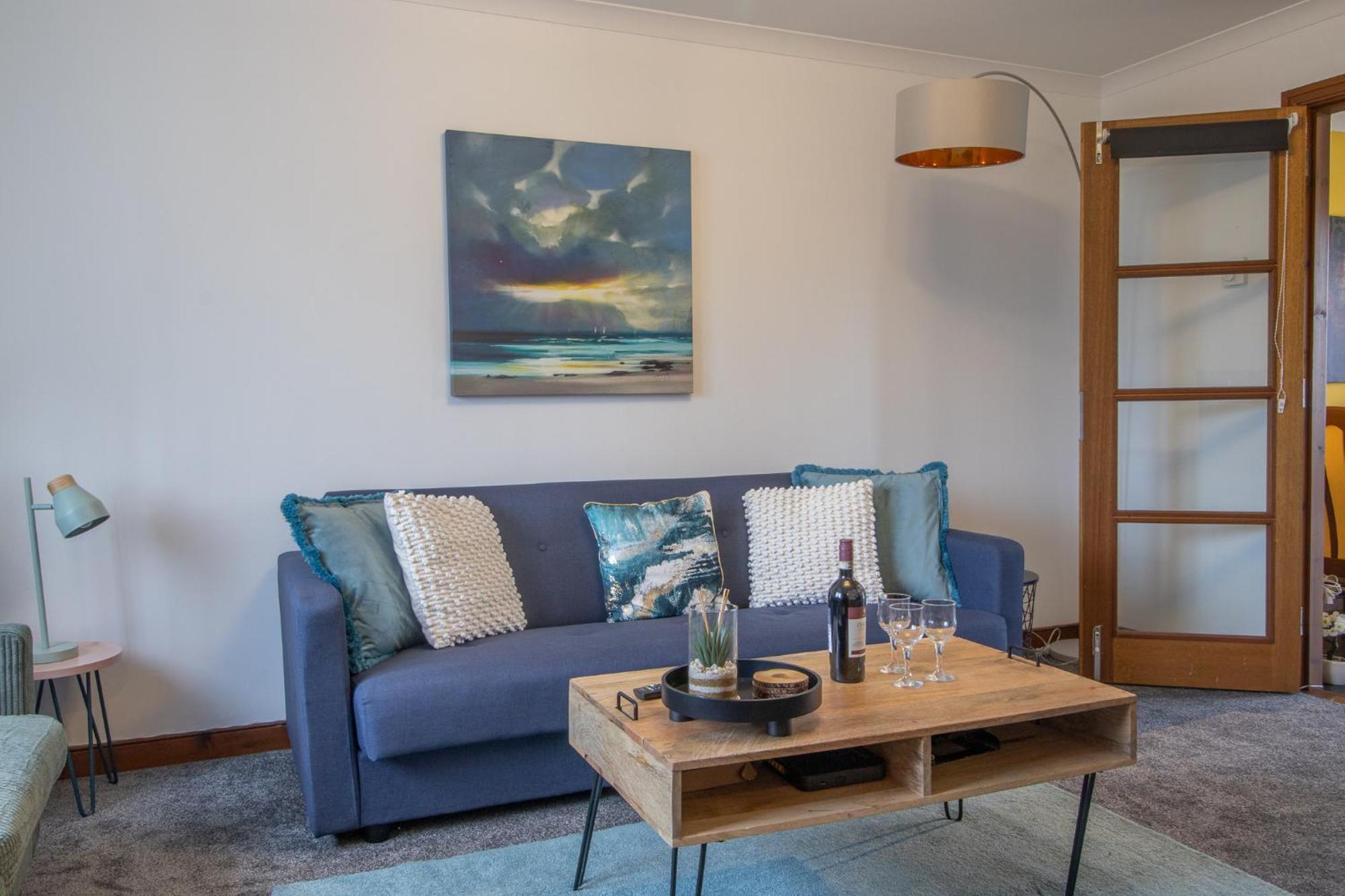 Holiday home Glasgow, Spacious, 2 Bed With Parking *