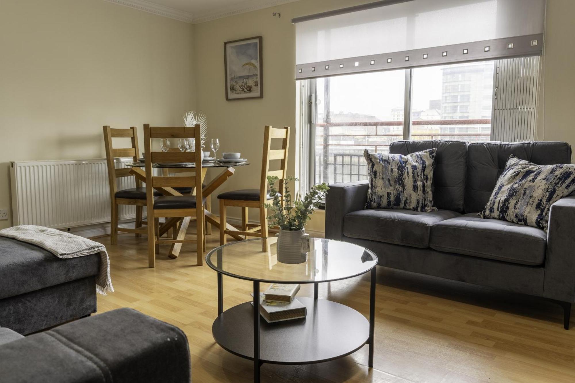 Riverview House Apartment *