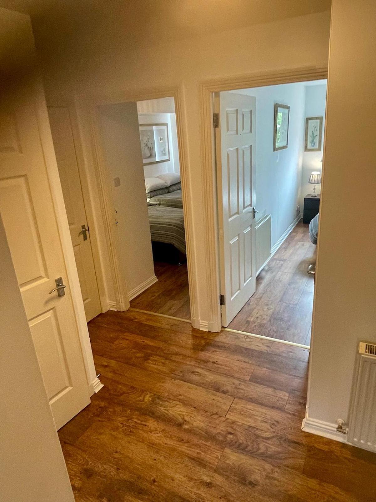 3 Beds,2 Bedroom Cosy Near Centre * Glasgow