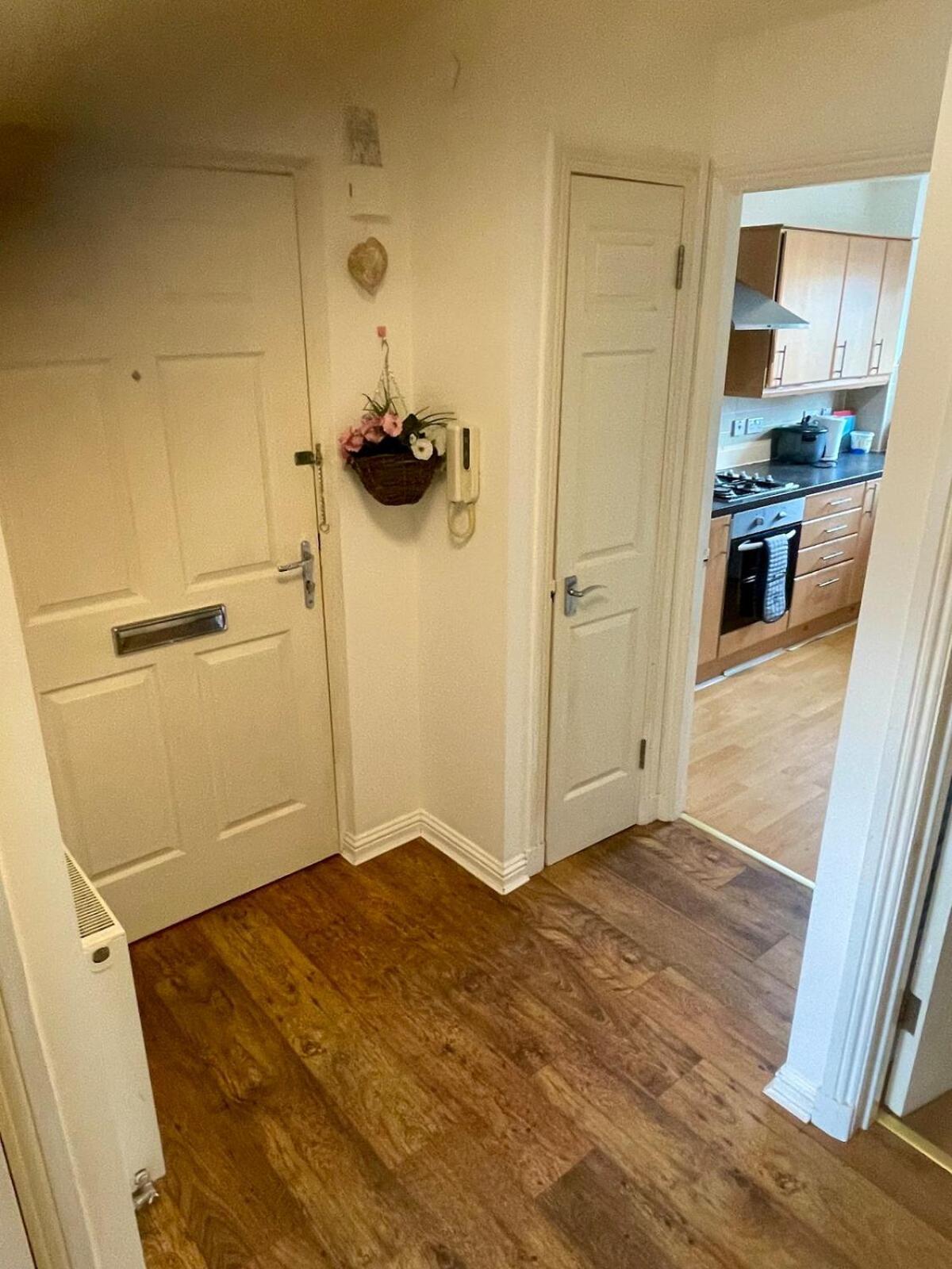 3 Beds,2 Bedroom Cosy Near Centre Apartment