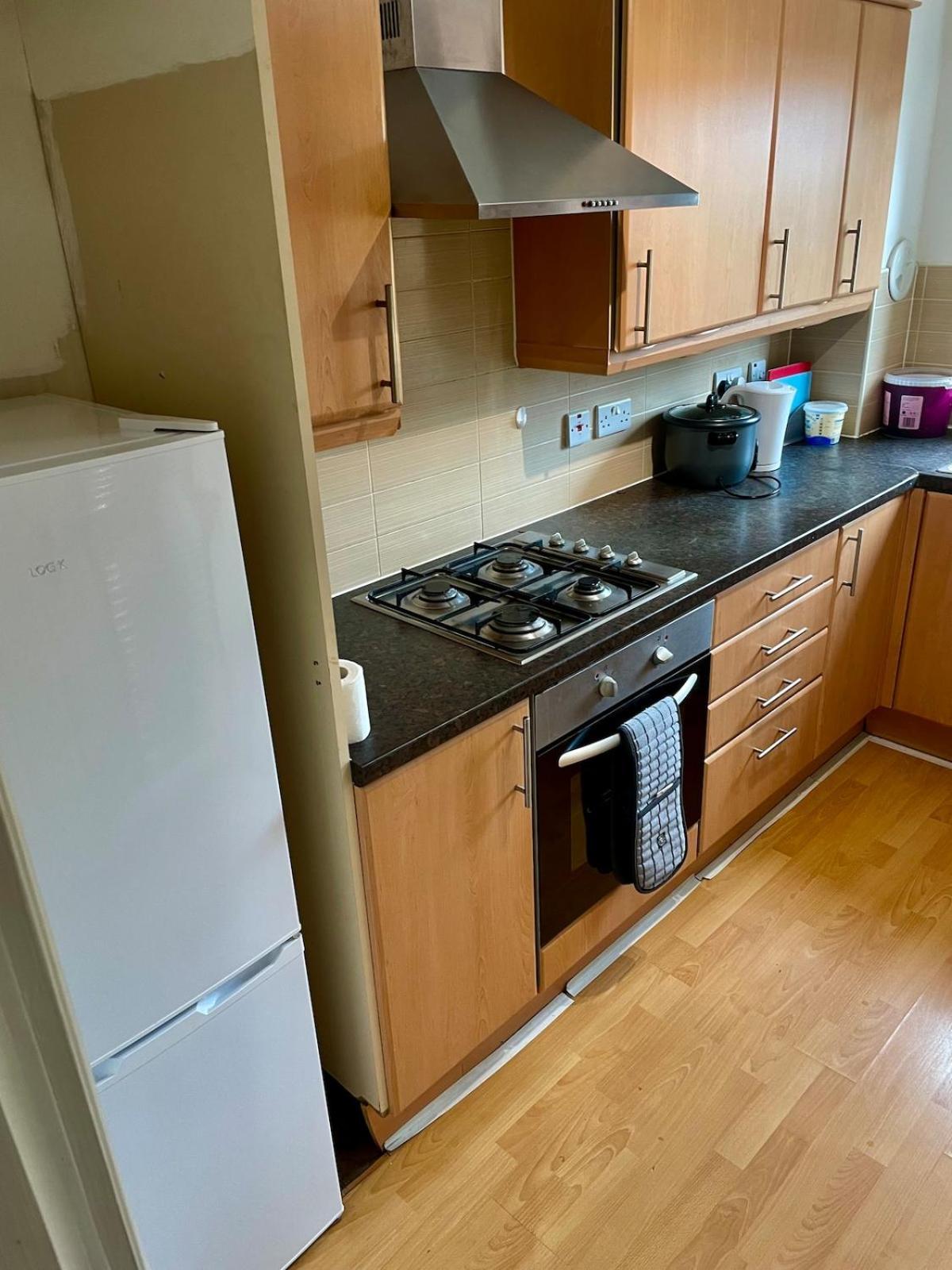 3 Beds,2 Bedroom Cosy Near Centre Apartment