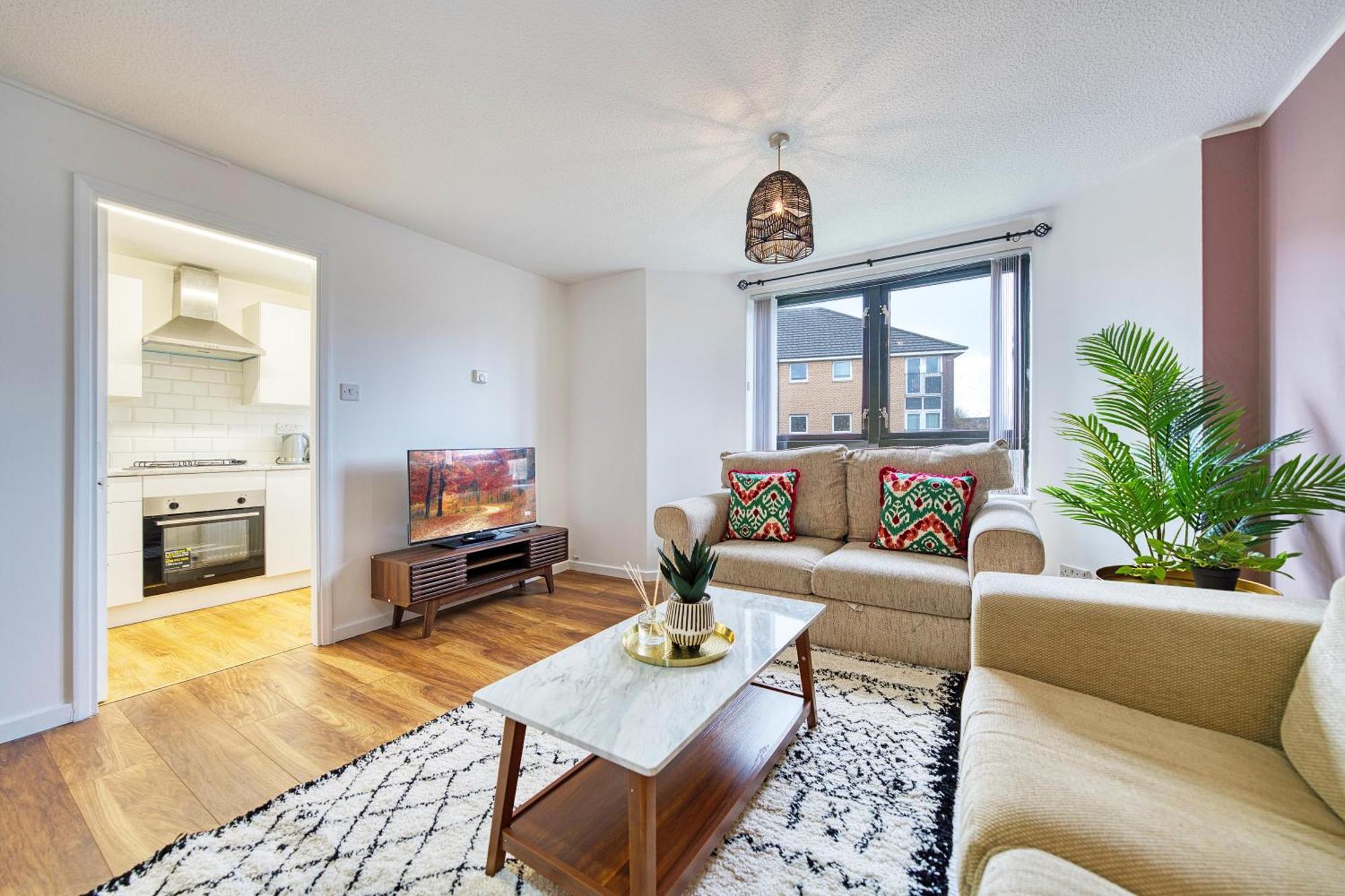 2 Bedroom Gardens Retreat With Free Parking Apartment
