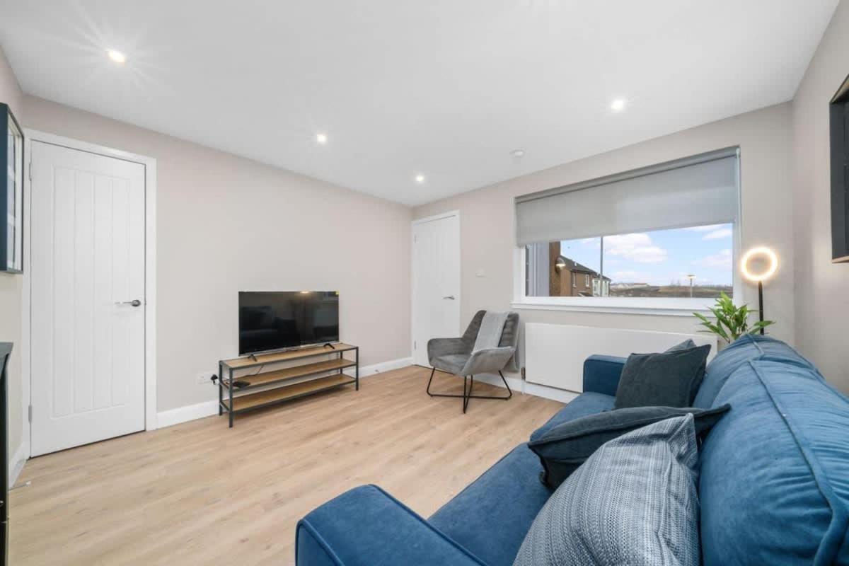 Apartment Stylish 2 Bed With Parking Glasgow