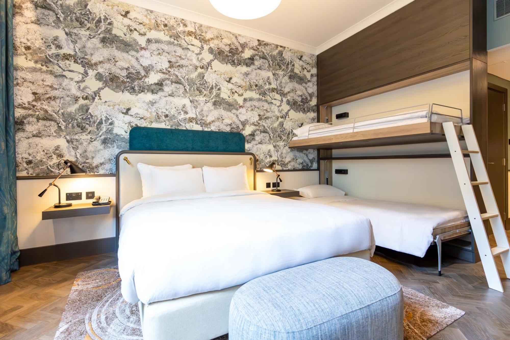 Radisson Blu Hotel, 4* Glasgow