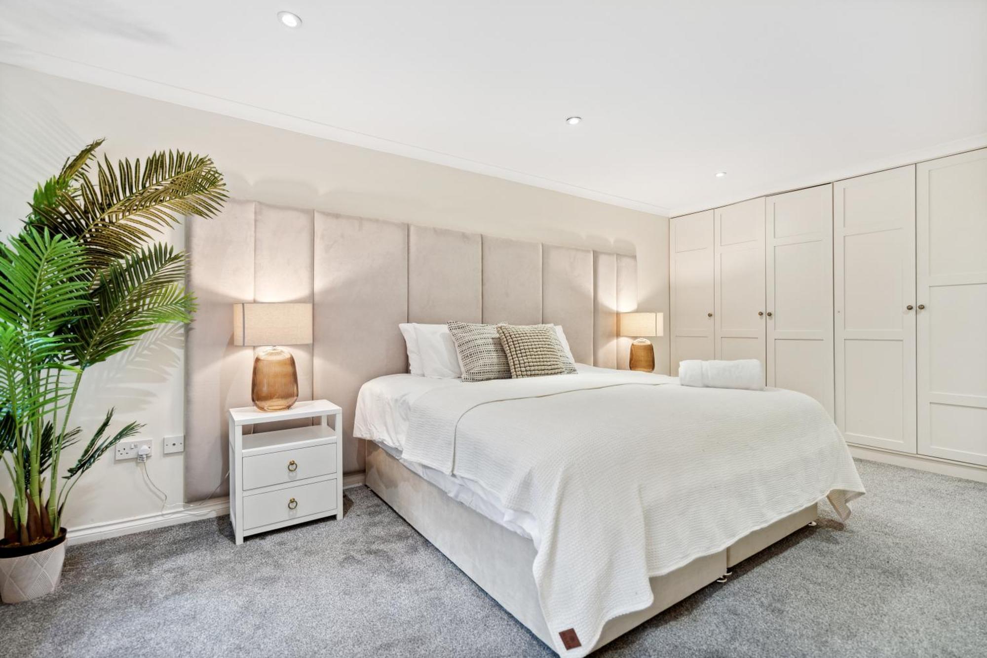 Timeless 5 Bed Duplex Flat *
