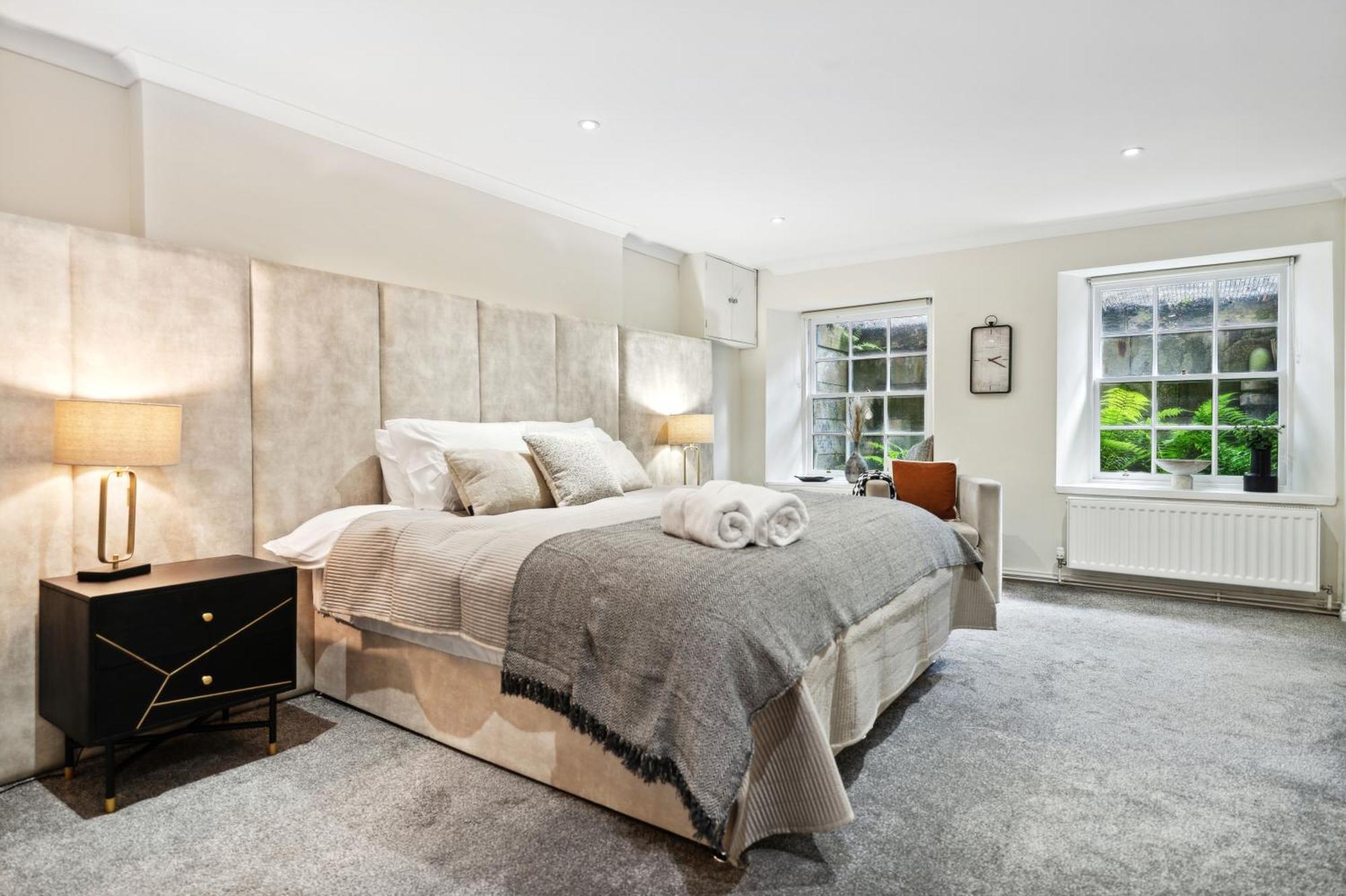 Timeless 5 Bed Duplex Flat *