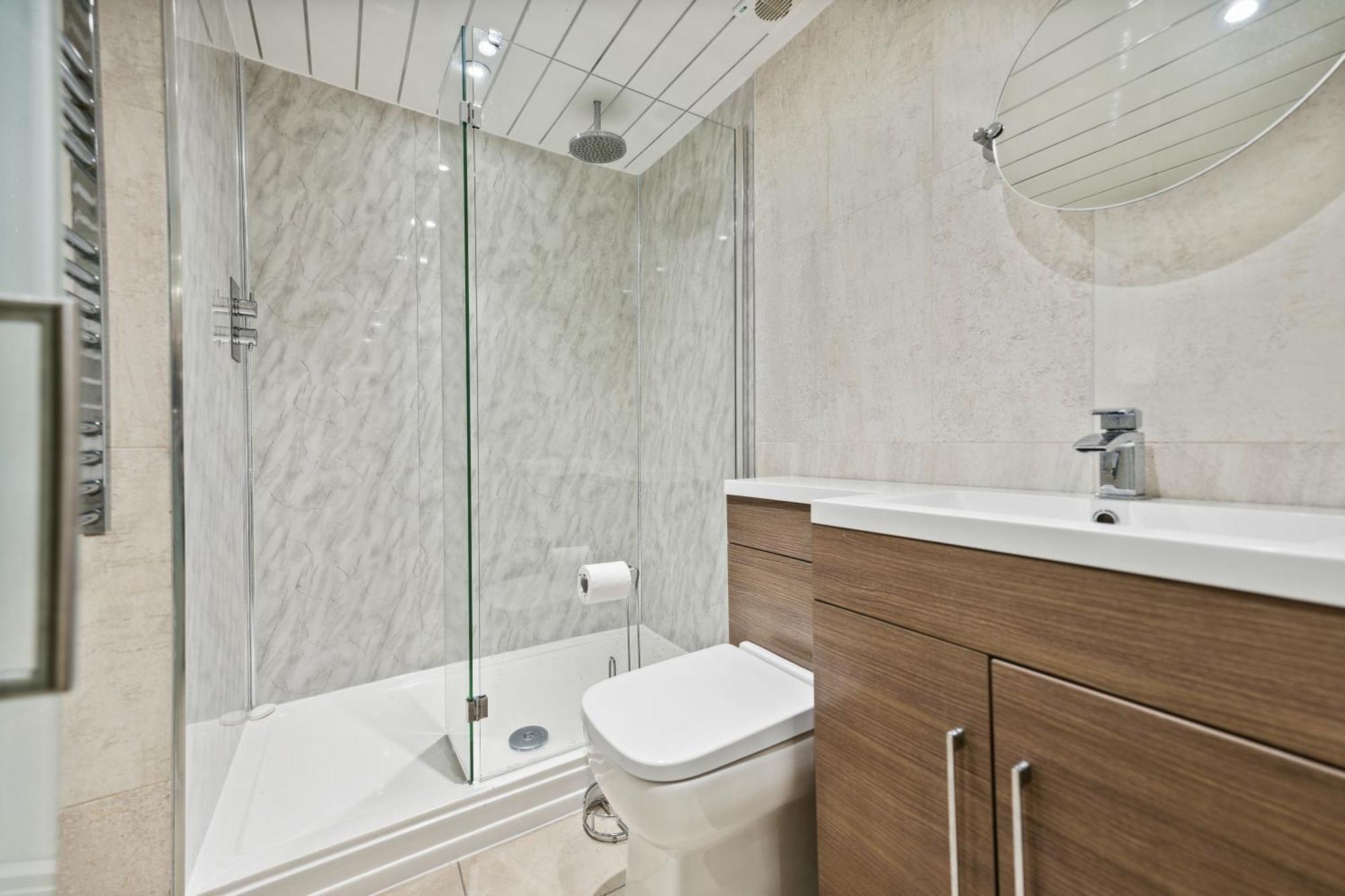 Apartment Timeless 5 Bed Duplex Flat