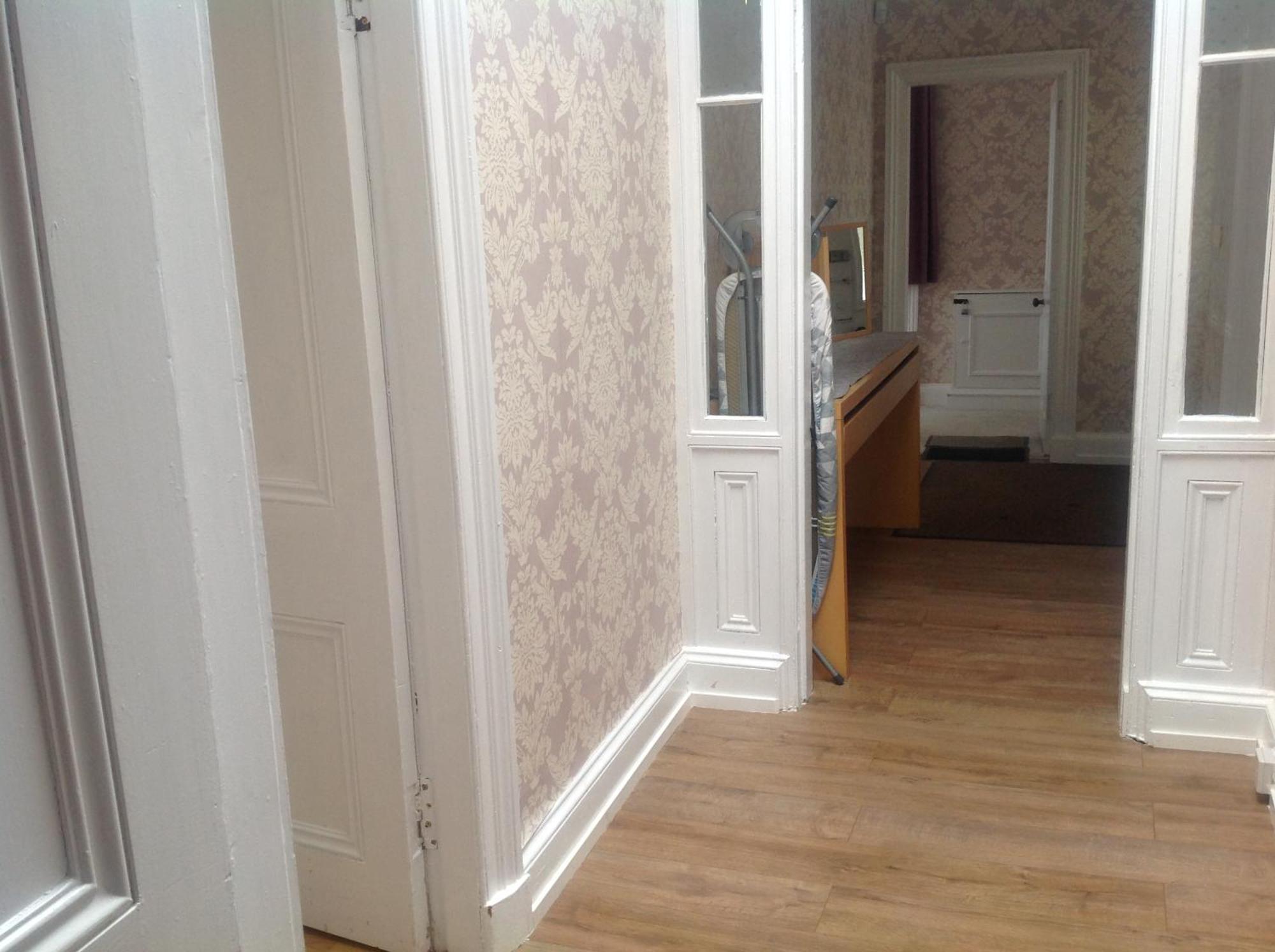Busby Apartment *