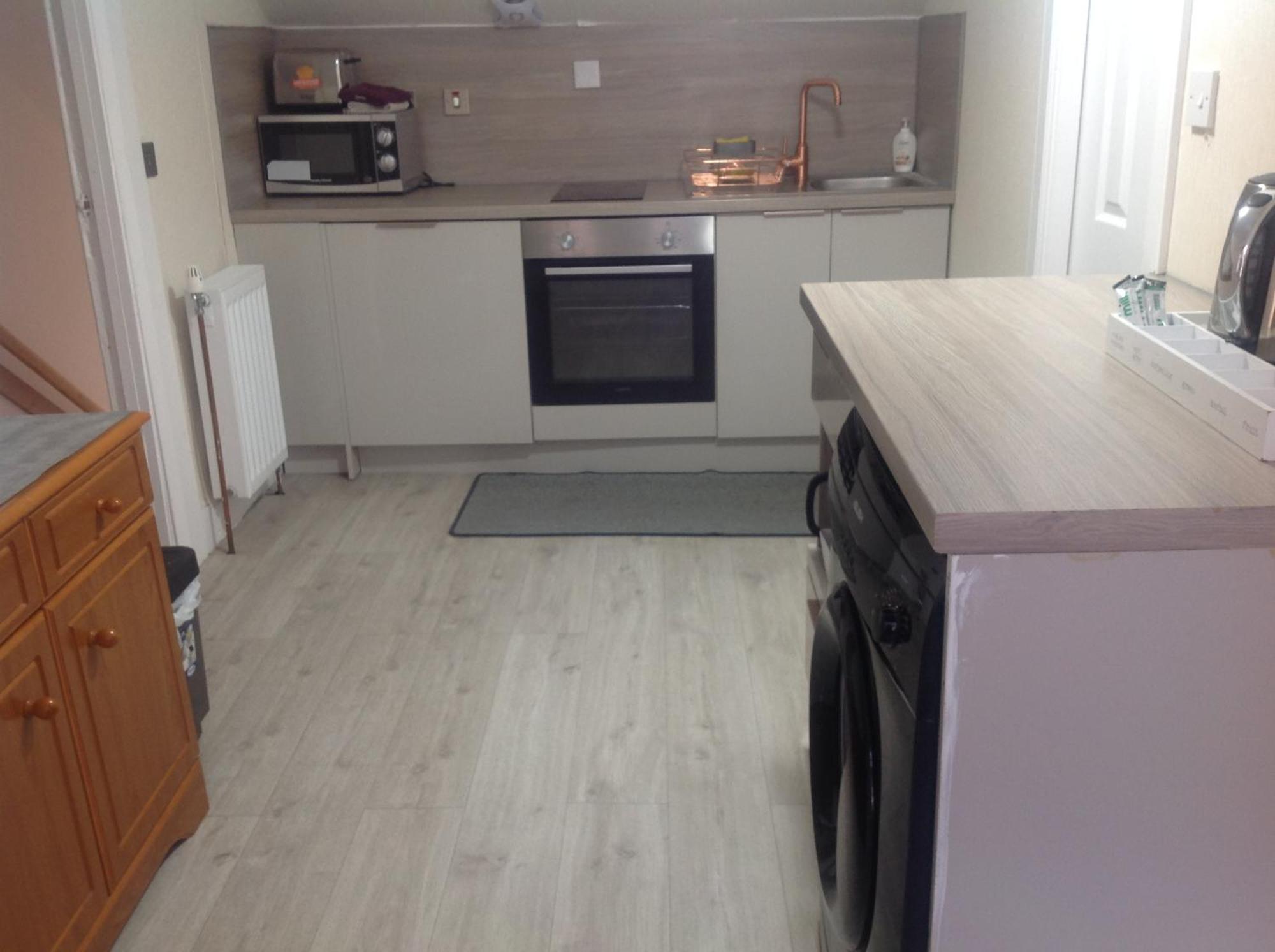 Busby Apartment