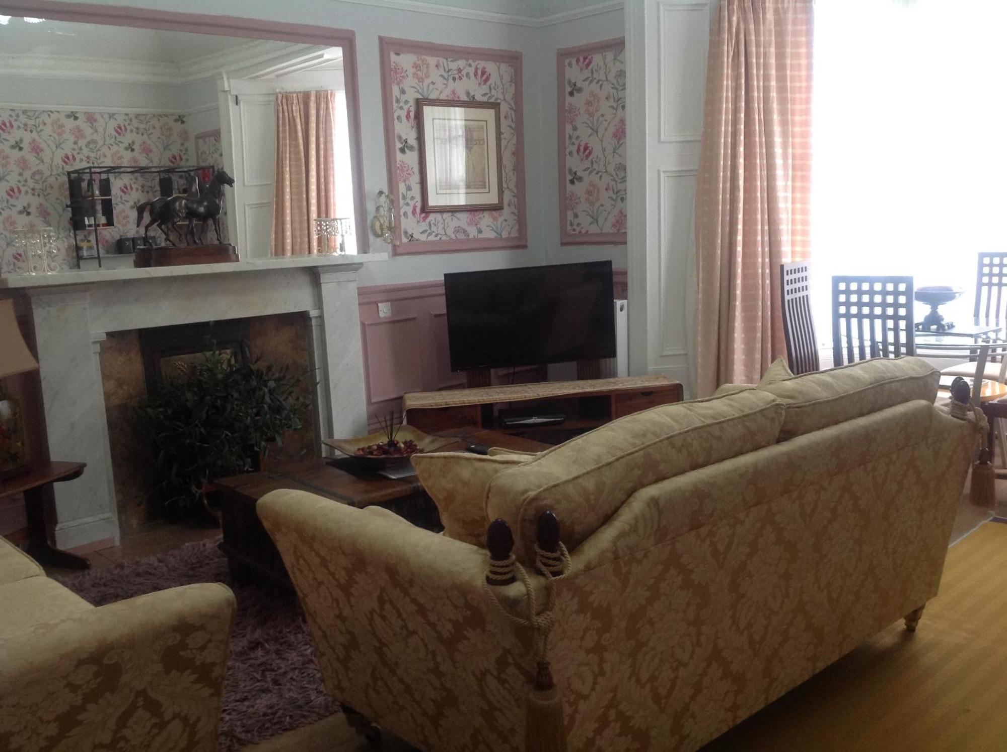 Apartment Busby *