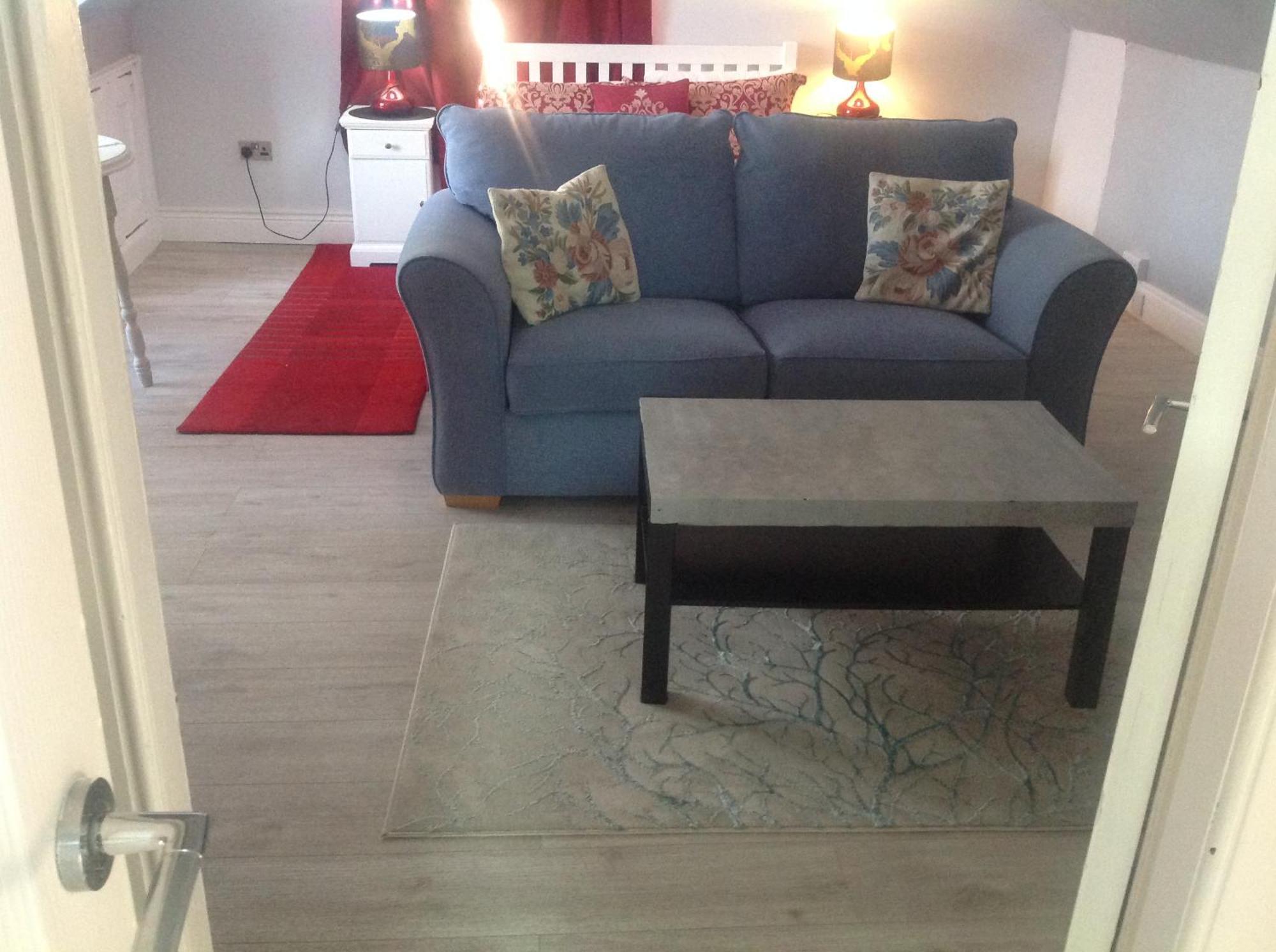 Apartment Busby