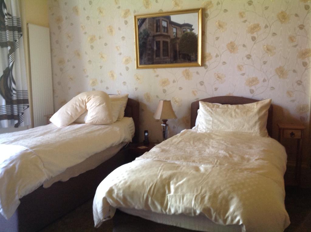 Airdbreck Villa Glasgow