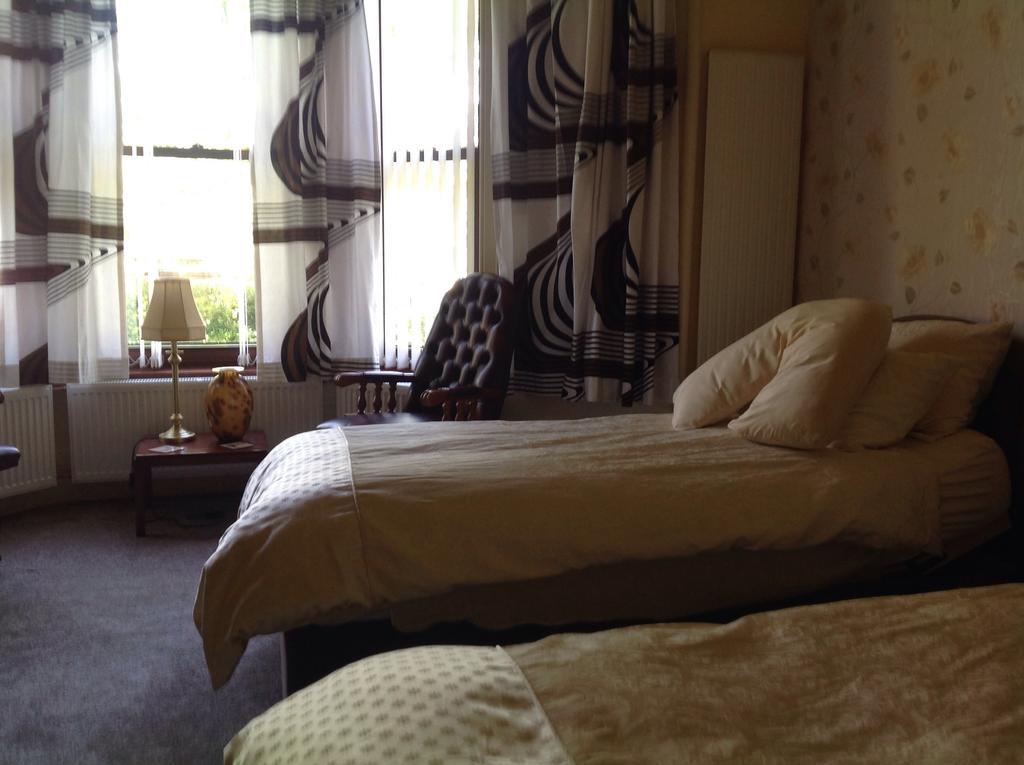 Airdbreck Villa Glasgow