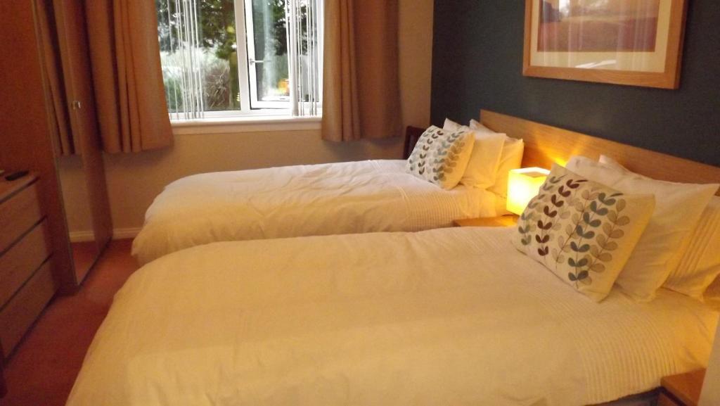 Azalea House Bed & Breakfast Glasgow