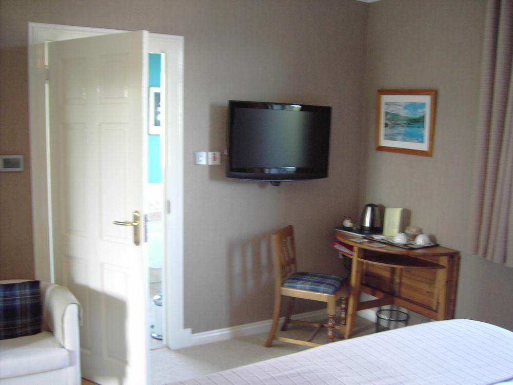 Azalea House 4* Glasgow