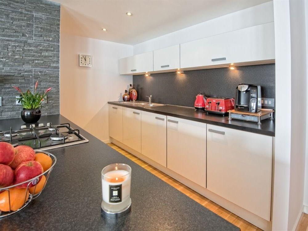 Time And Tide Apartment *
