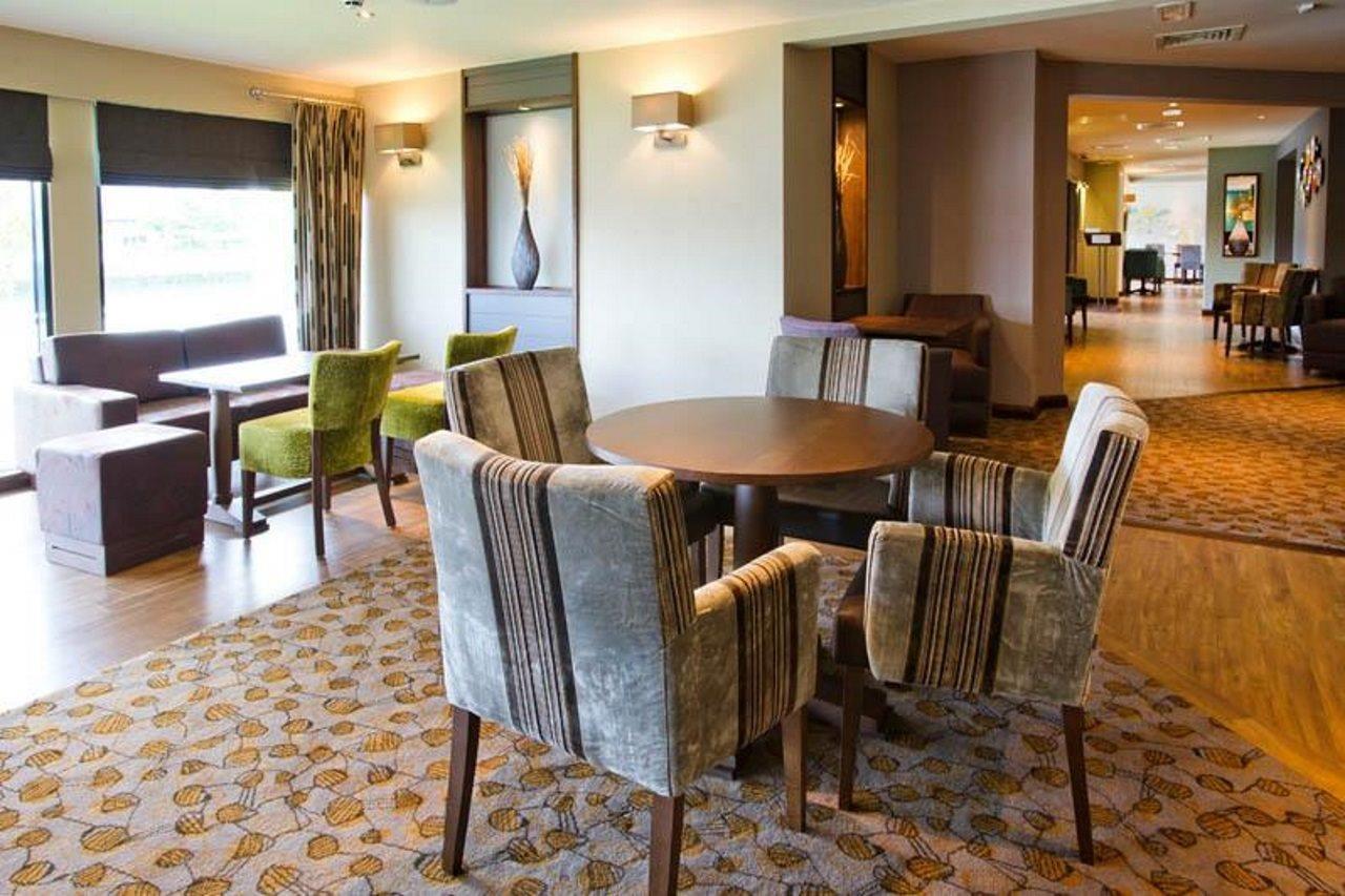 Premier Pacific Quay 3*
