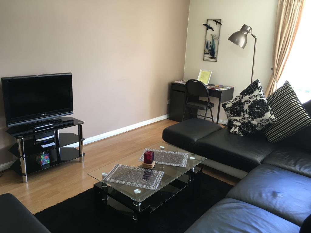 Kumar Suites Hanson Park Apartment Glasgow