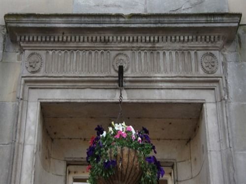 52 Charlotte Street , Green ,city Center Apartment