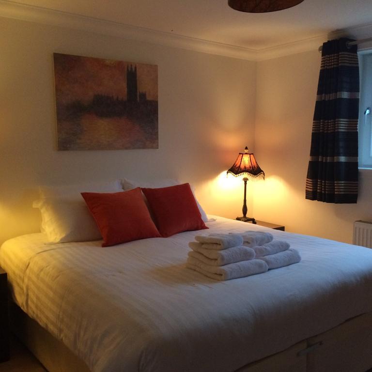 The Botanic Hub West End - 2 Bedrooms *