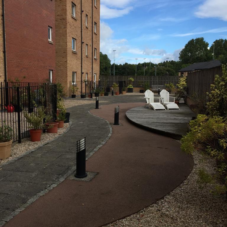 The Botanic Hub West End - 2 Bedrooms Apartment *