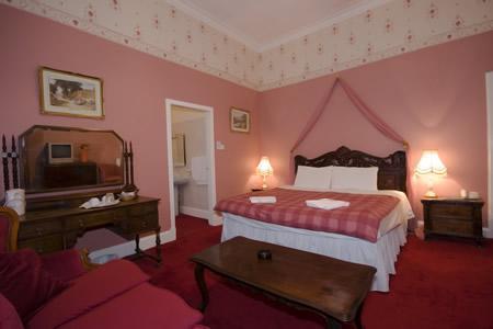 Clifton 3* Glasgow