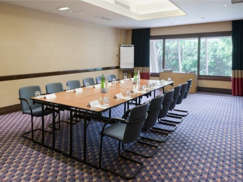 Crowne Plaza By Ihg