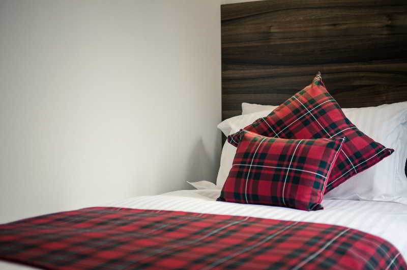 Royal West End Hotel
