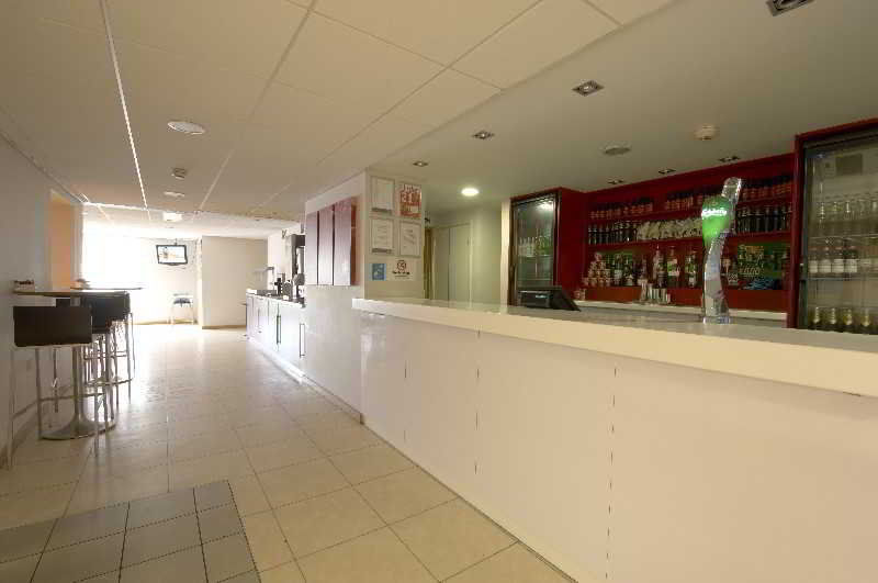 Hotel Travelodge Braehead 3*