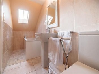 Busby Apartment Glasgow