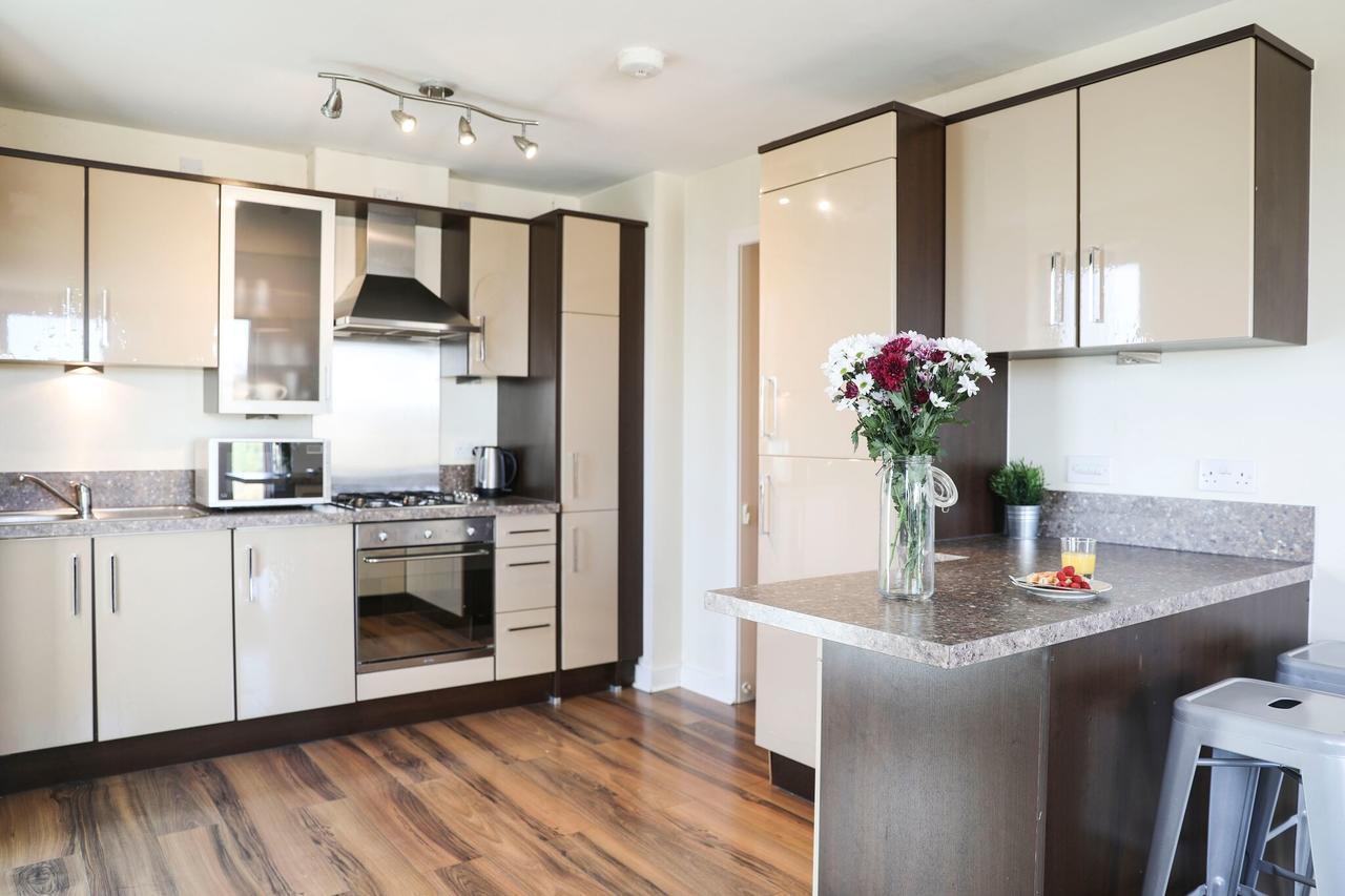 Diamond - Lochview * Glasgow
