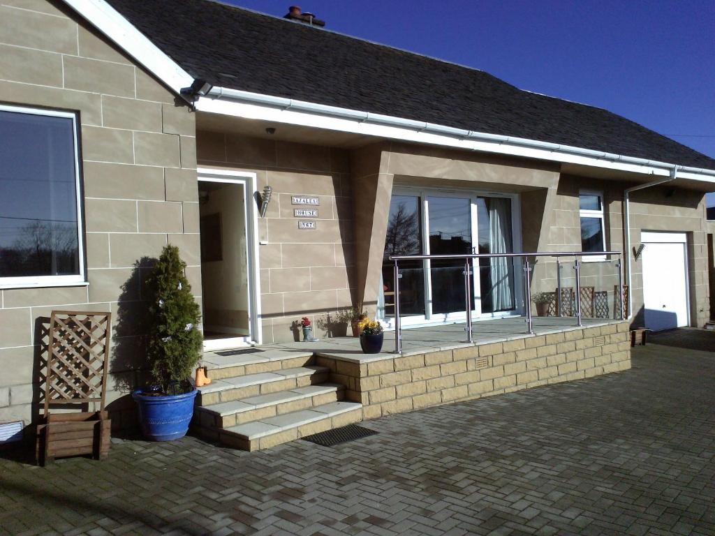 Bed & Breakfast Azalea House 4*