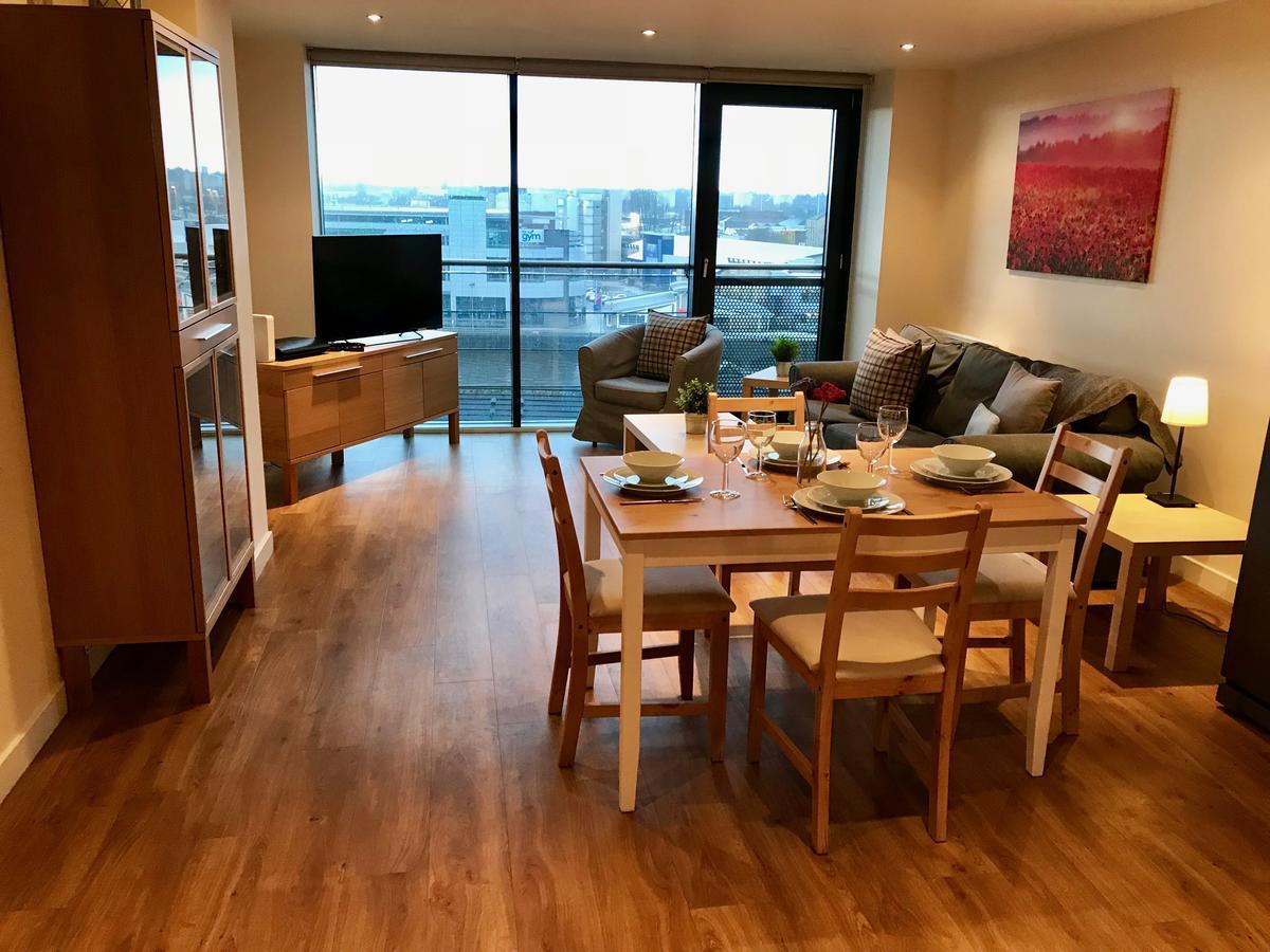 Apartment River Heights