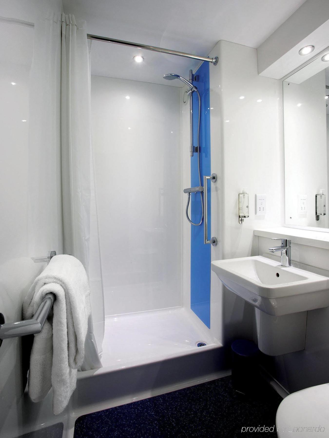 Hotel Travelodge Paisley Road