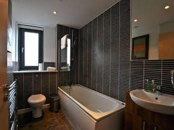 Apartment Executive 7